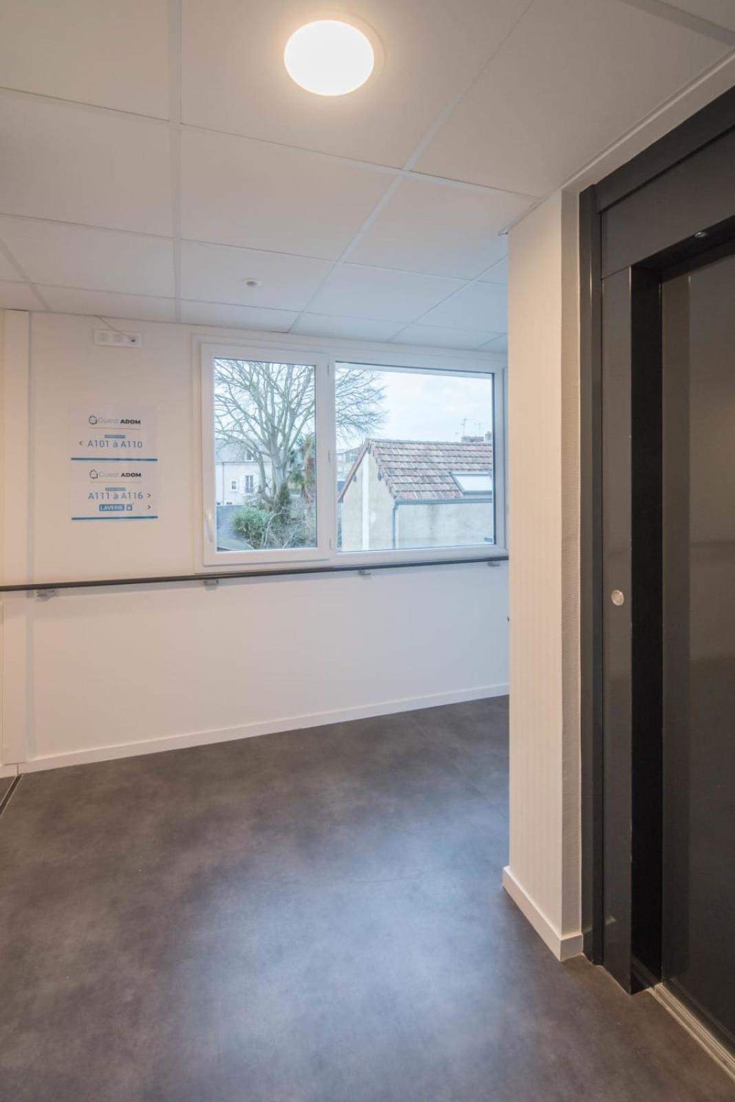 Pierrick - Studio Wifi Et Gare Apartment Le Mans Exterior photo